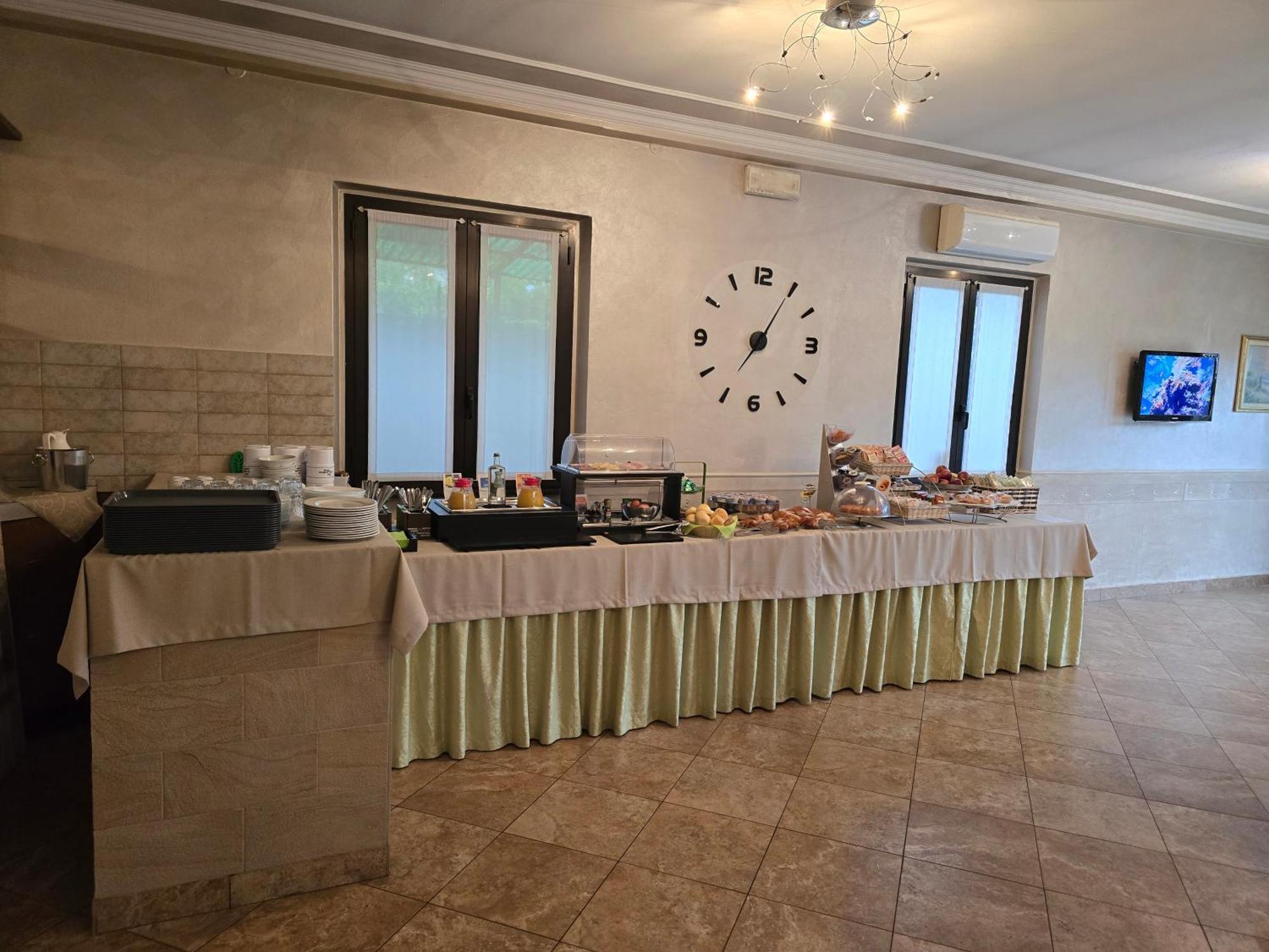 Hotel Francesco Padenghe sul Garda Eksteriør billede